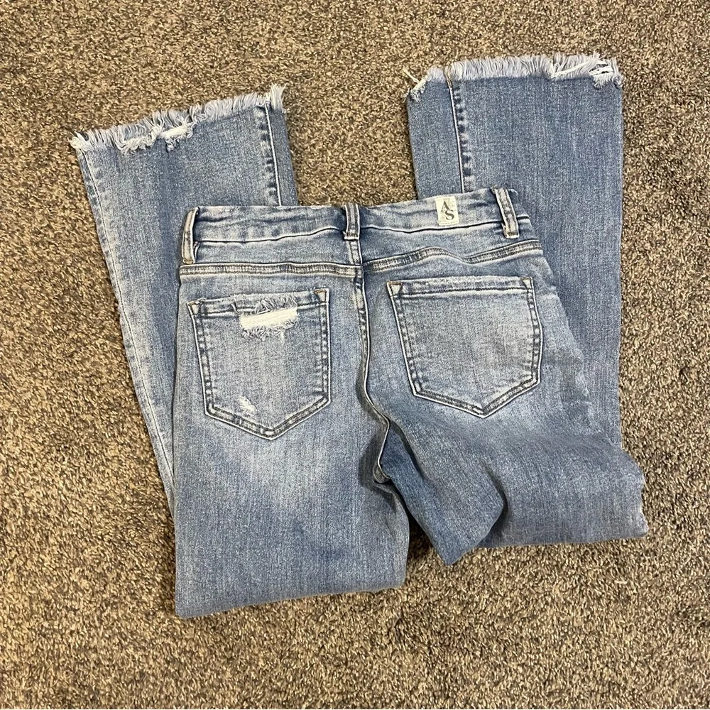 Altar’d State Olivia Cropped Flare Jeans - Picture 3 of 3